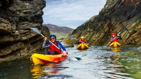 Llangollen kayaking